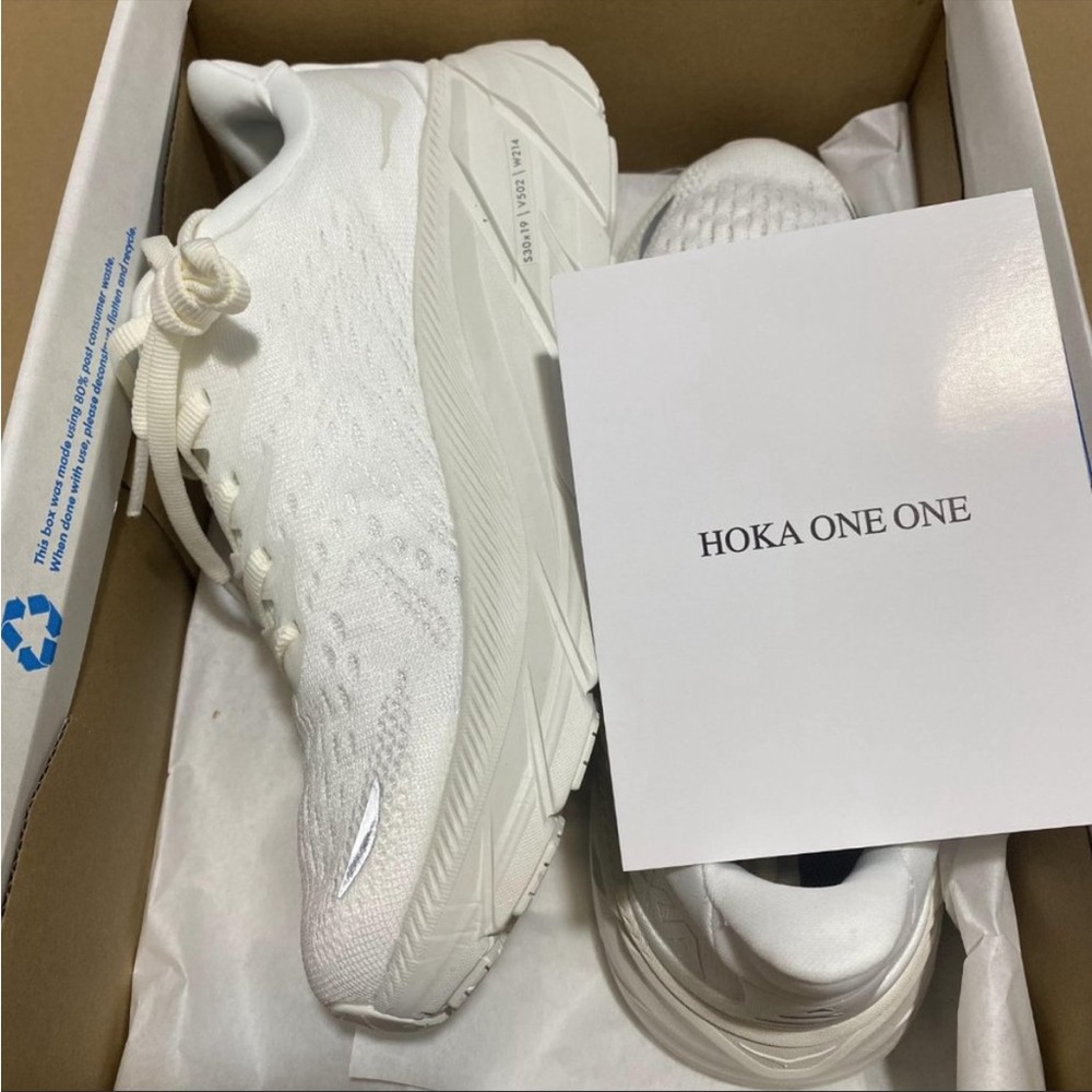 Hoka size 6